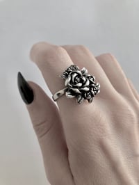 Image 3 of ROSE BOUQUET RING
