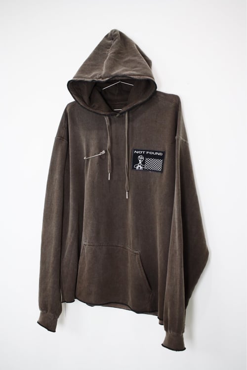 Image of OVERLOCK HOODIE - GARMENT DYED - CHOCOLATE