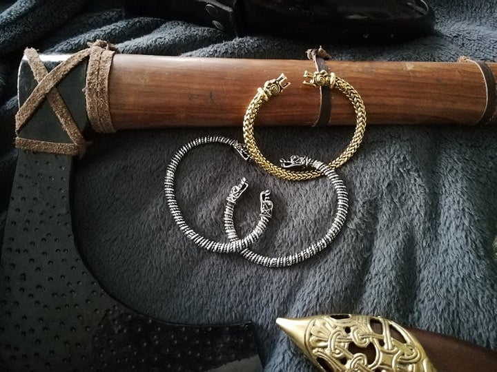 Image of Nordisk armbånd med Fenris ulven.