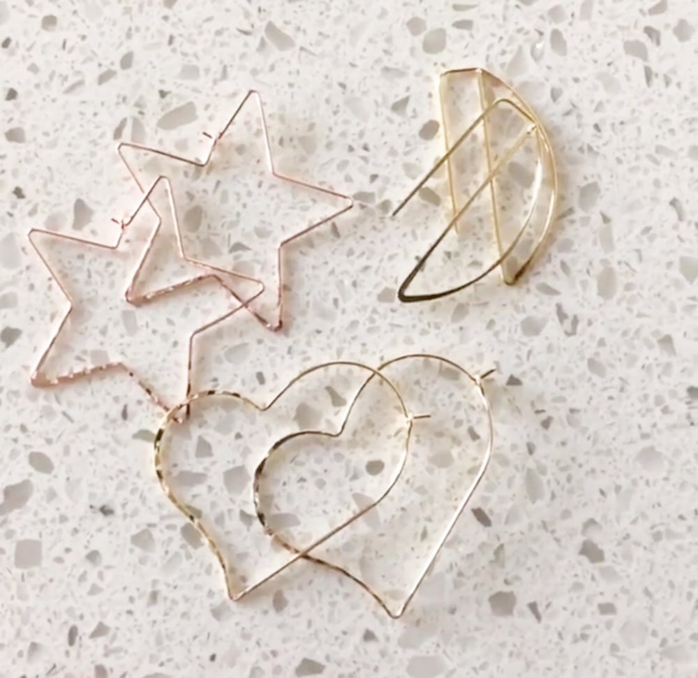 Image of Wire earrings