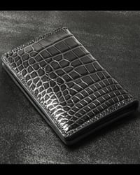 Image 4 of Dark Grey Alligator Bifold n°8