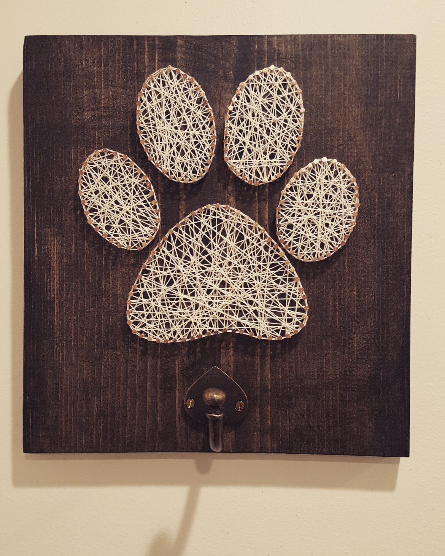 Image of Dog Paw String Art