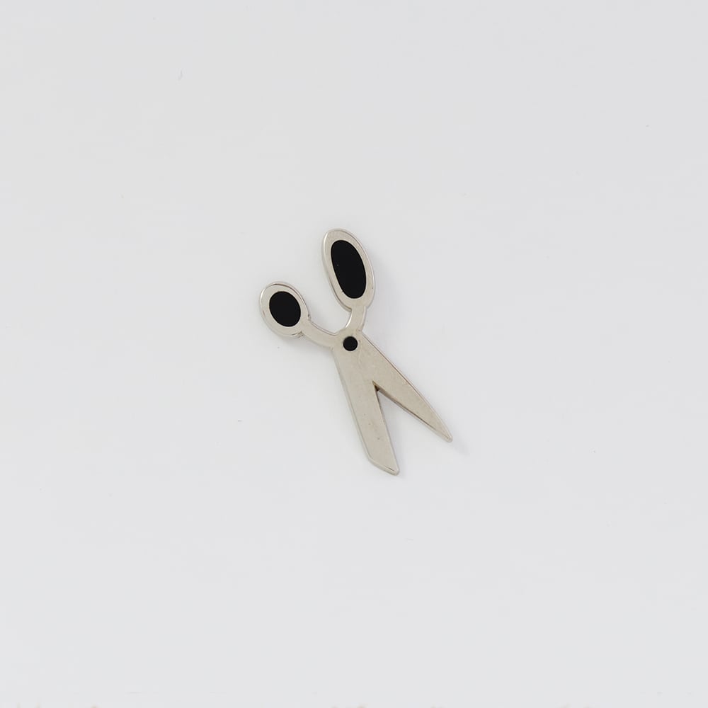 Image of Scissors Pin