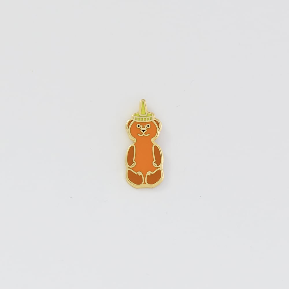 Image of Honeybear Pin