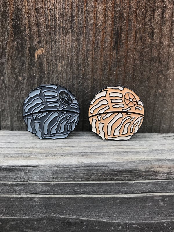 Image of Death Concha Pin