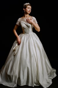 Image 8 of 1950s Lady Amore 