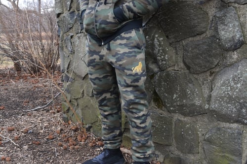 Image of León Camo Joggers & Sweatsuit Unisex Slimfit (Made to order)