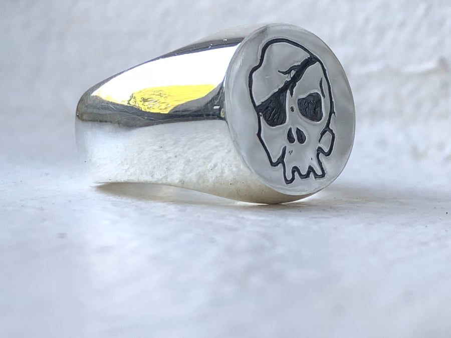 Image of The Skull Ring