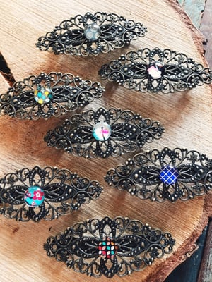 Image of Les bigs barrettes rétros avec fleurs ou illustrations