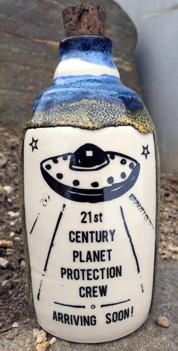 Image of Ceramic Bottle 36 - Planet Protection