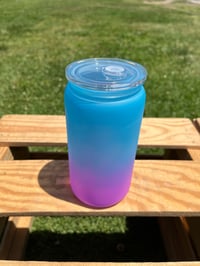 Image 2 of 16oz Ombré Plastic Can 