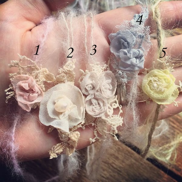 Image of Dainty Tiebacks