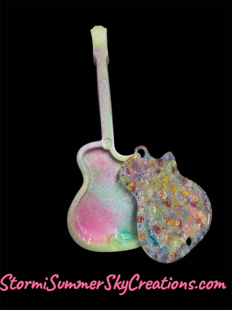 Image of Guitar Magnetic Trinket box