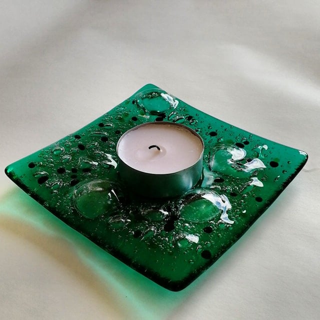 Image of Emerald Swell Medium Candle Holder
