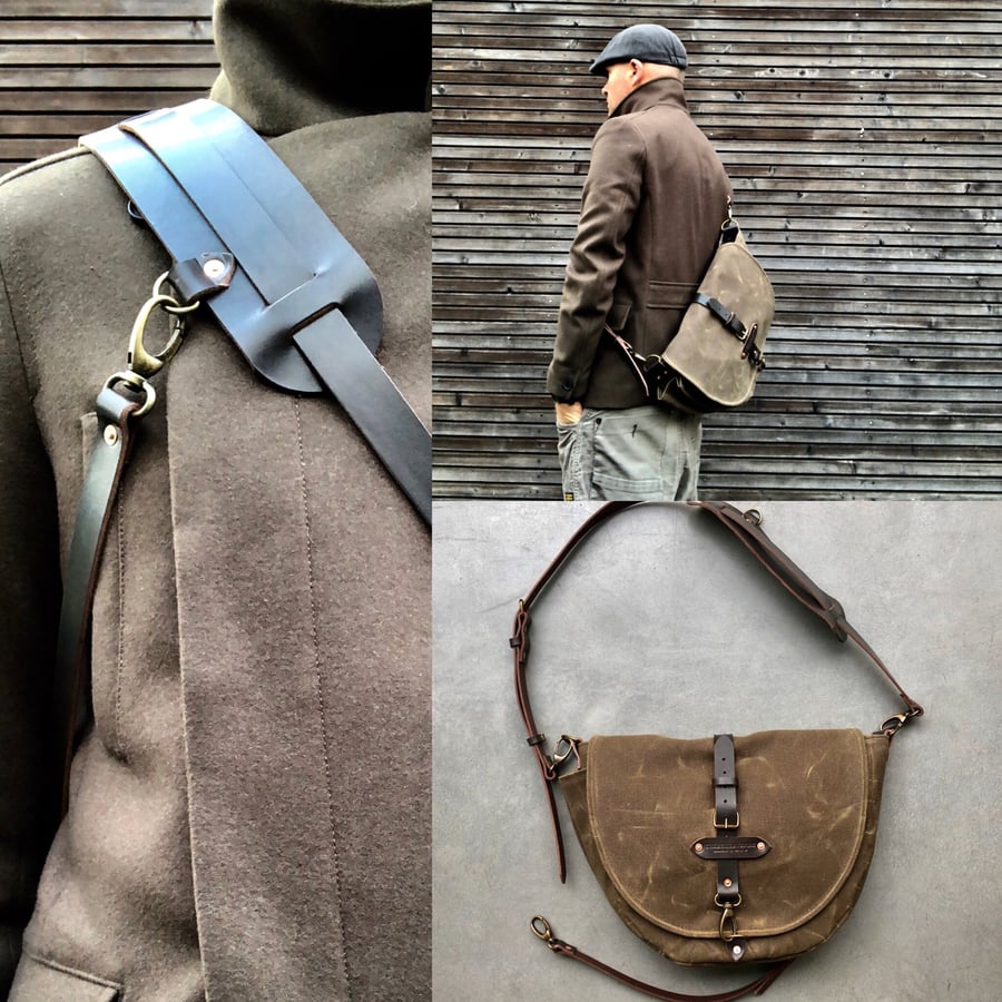 Image of Sling bag / Hunting bag / Satchel in waxed canvas / Musette / messenger bag in waxed canvas UNISEX