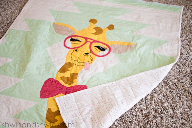 Hipster Giraffe Quilt Applique