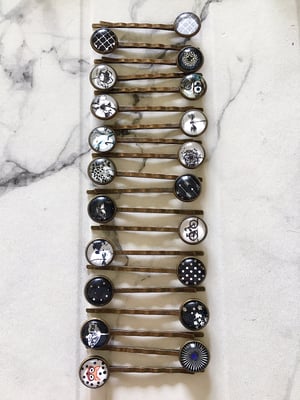 Image of Les petites barrettes N&B