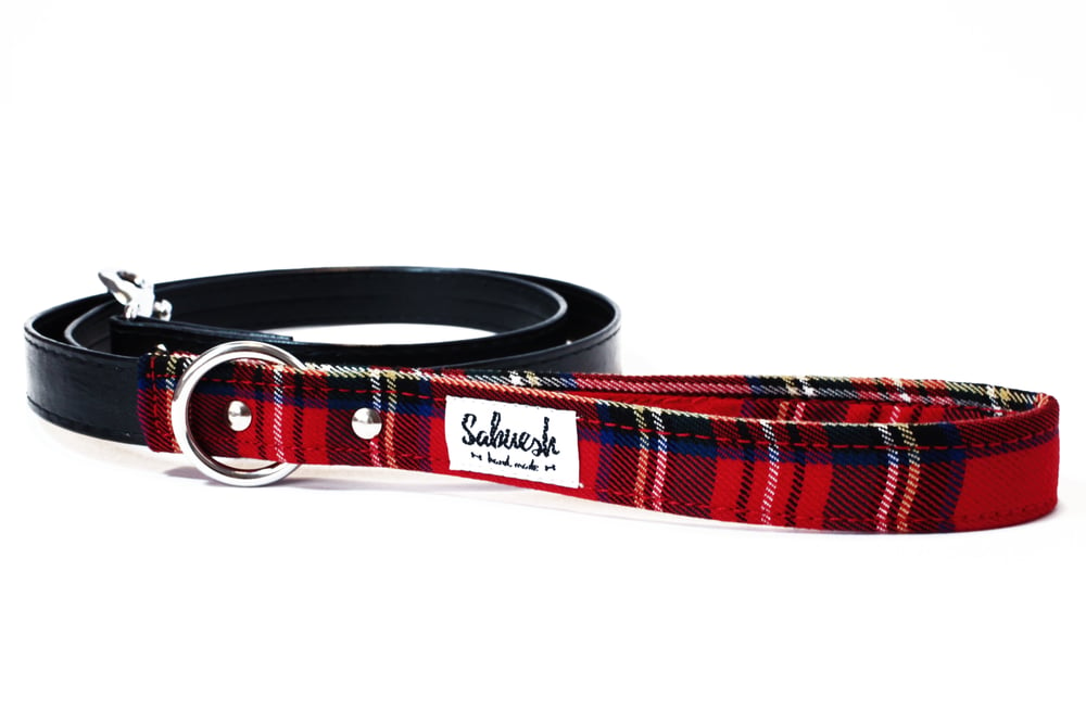 Image of WOODCUTTER LEASH 23€