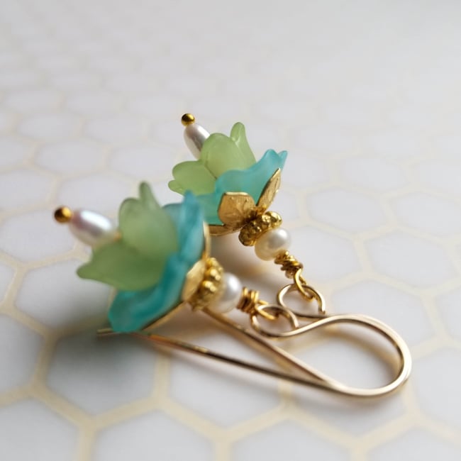 Water Lily Earrings (Gold)