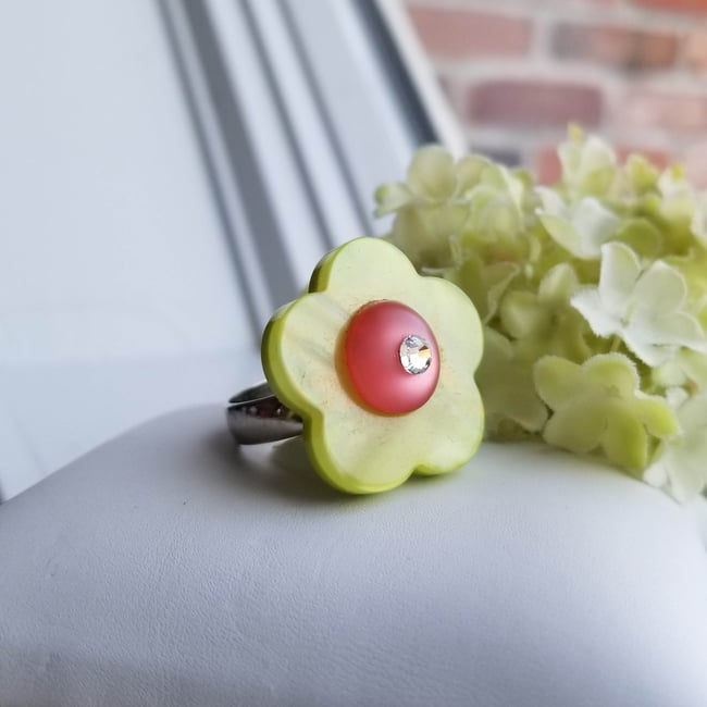 Peace Love & Flowers – Pink Sherbet