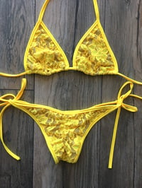 Basic Triangle Set Canary Yellow Lace over Nude