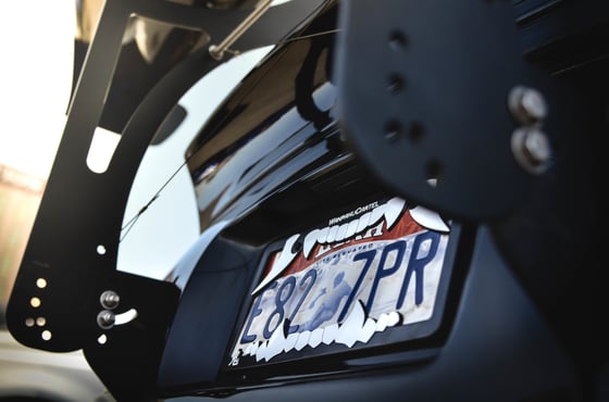 Image of Oni Teeth Plate Frame