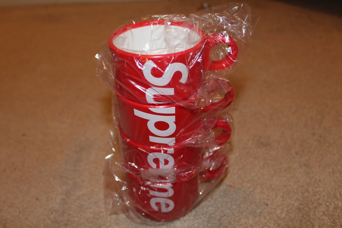Supreme Stacking Cups SS18