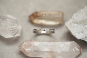 Image of Platinum & rose-cut full eternity 'ad infinitum' ring