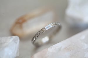 Image of Platinum & rose-cut full eternity 'ad infinitum' ring