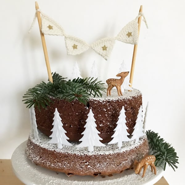 Image of FANION top cake