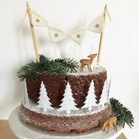 Image 2 of FANION top cake