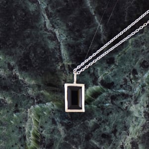 Image of Vietnam Dark Blue Sapphire bevel cut silver necklace