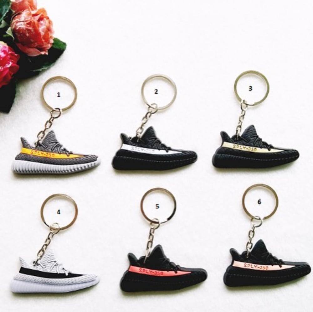 Image of Yeezy 350 Boost Keyring