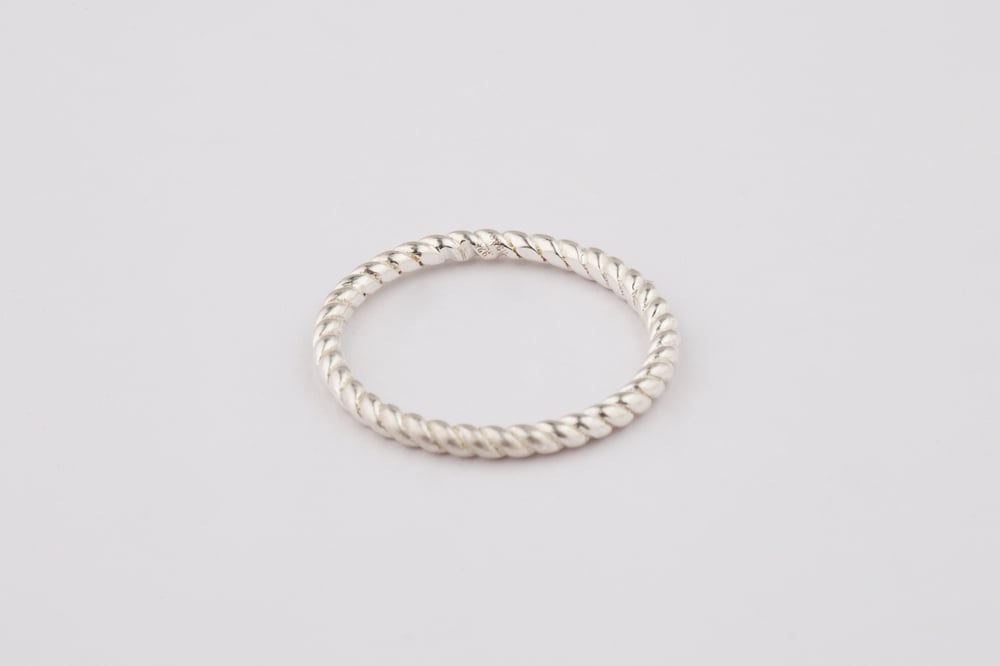 Image of Ribbon ring