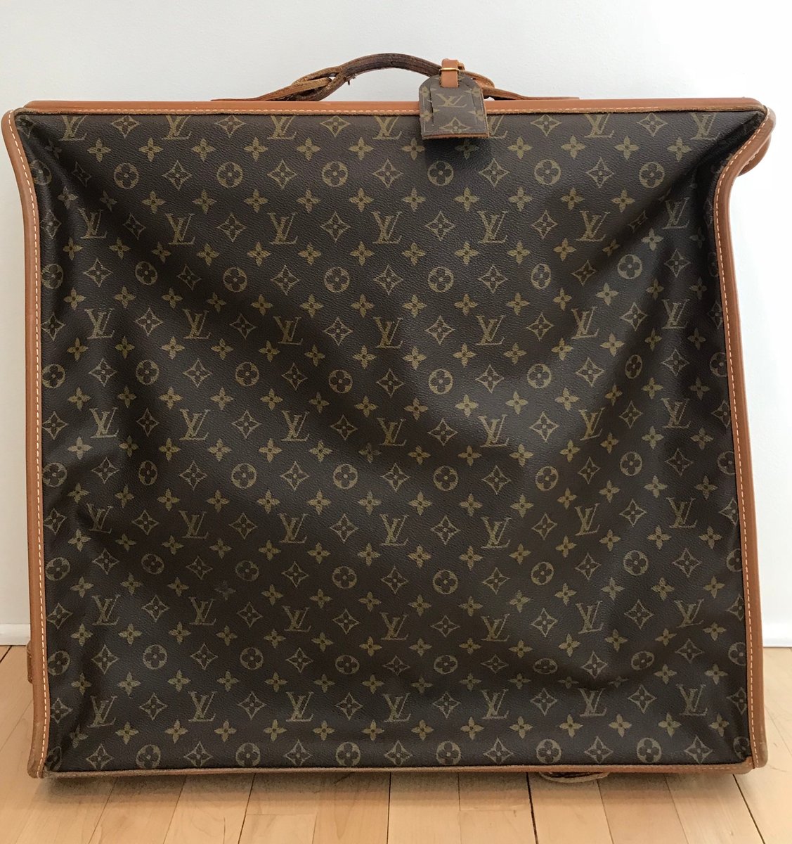 Louis Vuitton Garment Bag Vintage French Company 49 x 24 Talon Zipper -  EXC