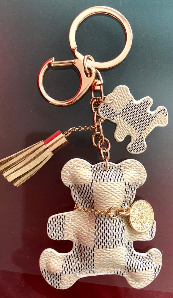 Image of Keychain LV Style