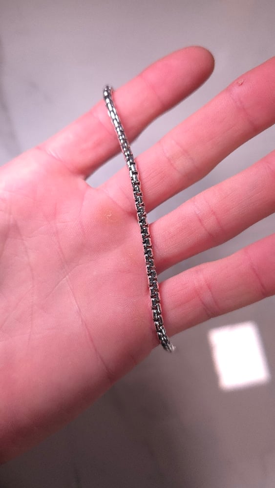Image of Rounded box chain bracelet 