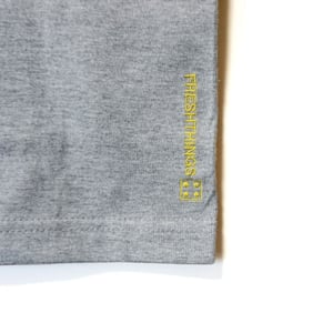 Image of LOGO TEE / GREY x YELLOW