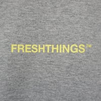 Image 2 of LOGO TEE / GREY x YELLOW