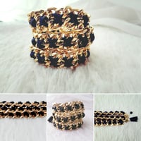 Double chain braided faux suede diffuser bracelet -Black or white