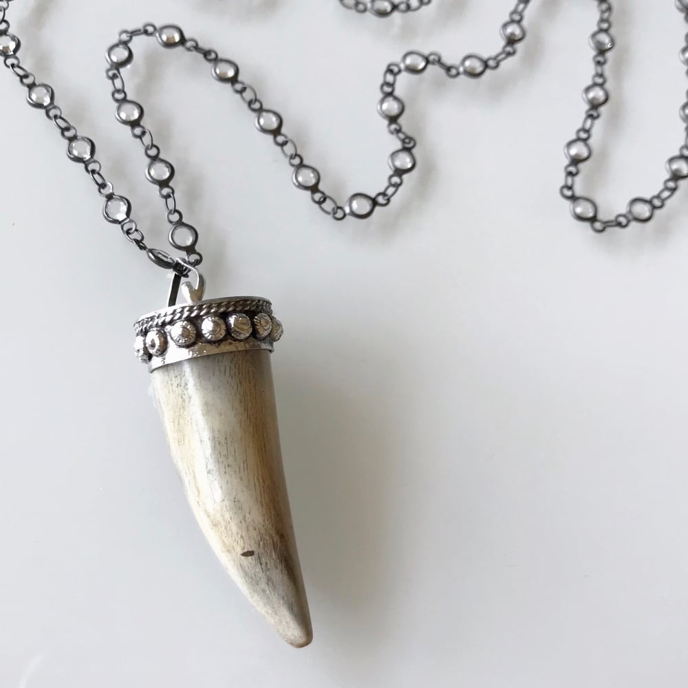 Image of Wood Horn Necklace