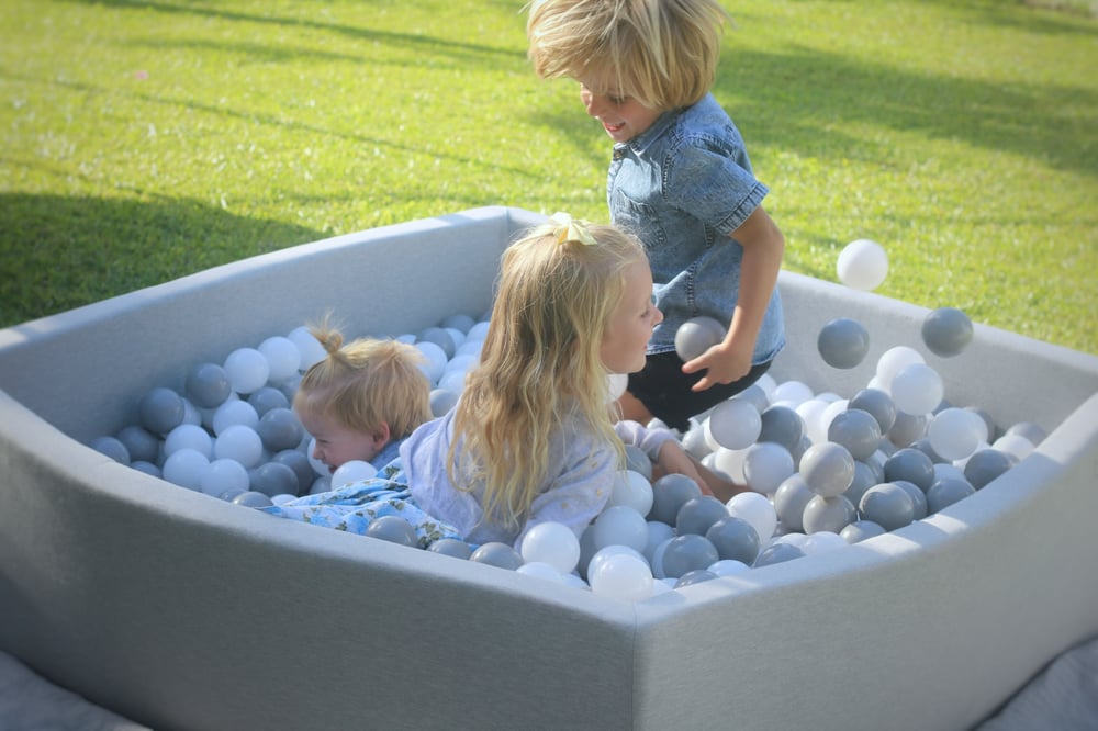 Image of Large square ball pit