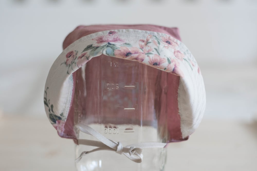 Image of Organic Rustic Pink Sun Bonnet with Berlin Floral Brim