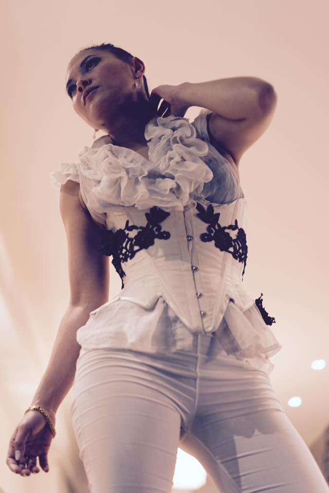 Image of Underbust corset with petal hem