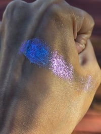 Image 13 of Heaven's Night Holochrome Holographic Glitter Eyeshadow