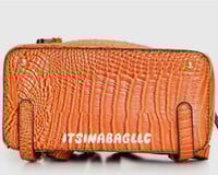 Image 2 of Croc Marie