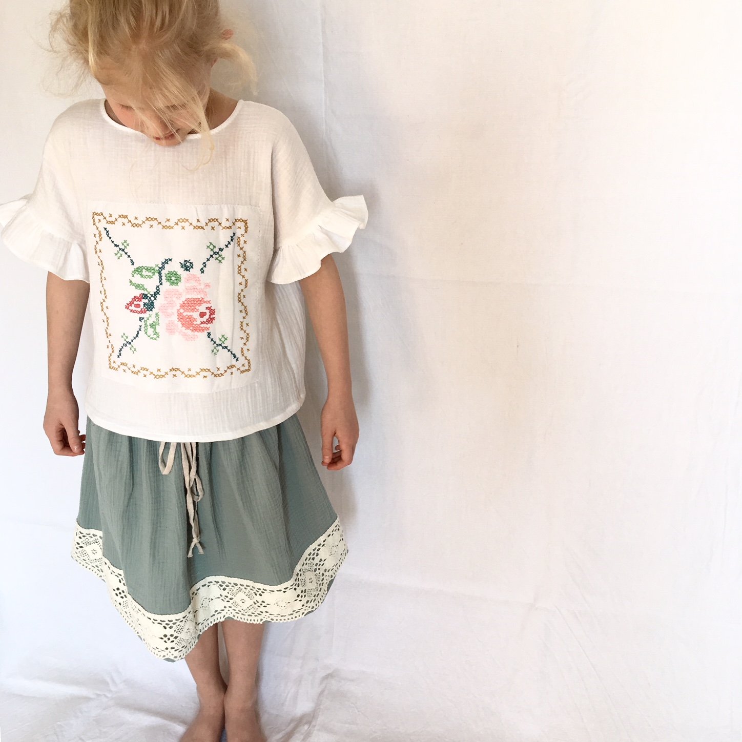 Easy Skirt vintage lace - UNIQUE COLLECTION | robe of feathers