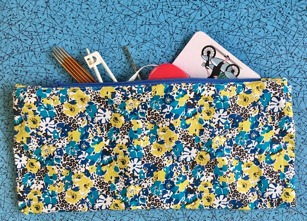 Image of Blue/yellow floral zipped case