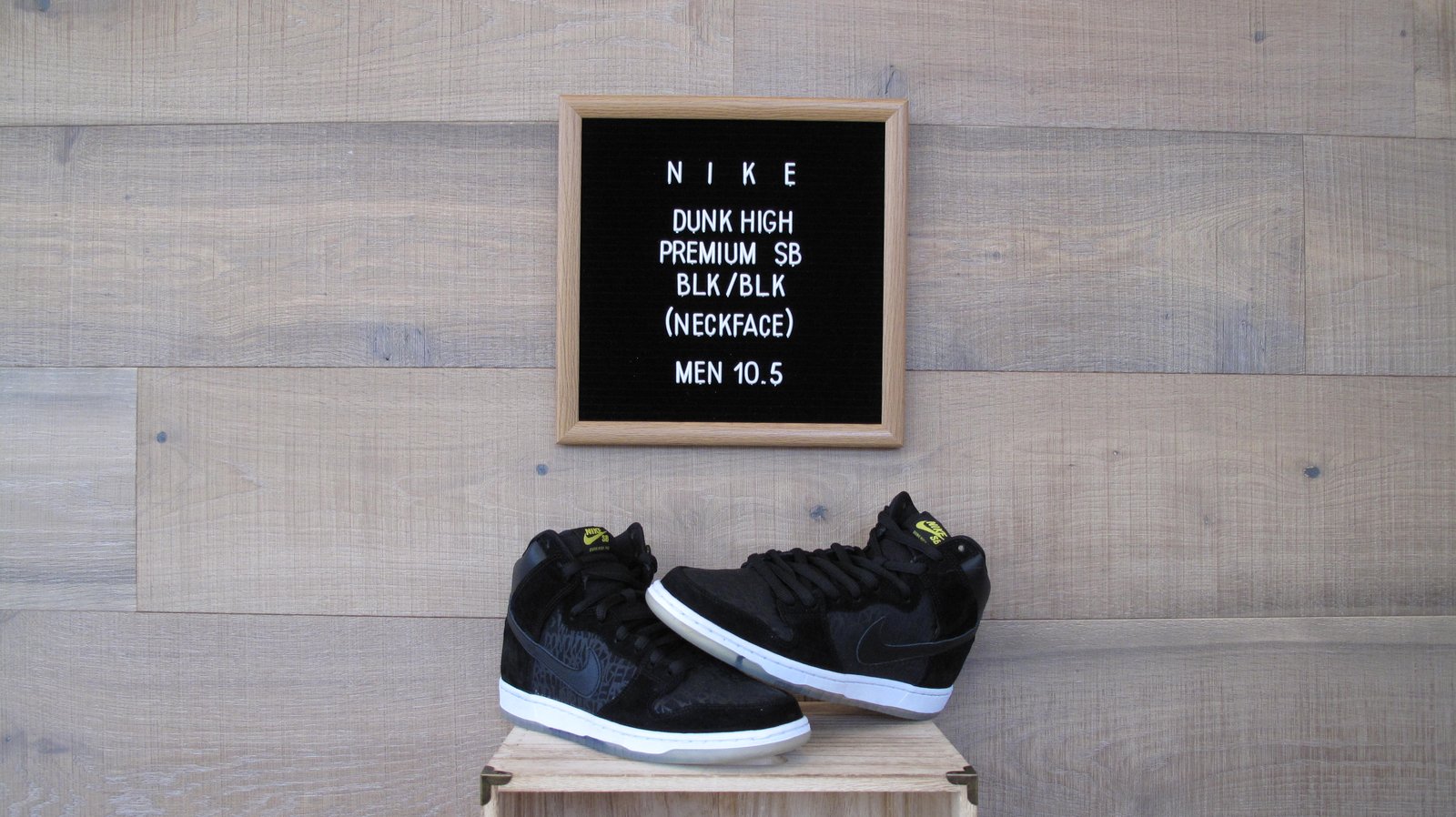 nike sb dunk high neckface