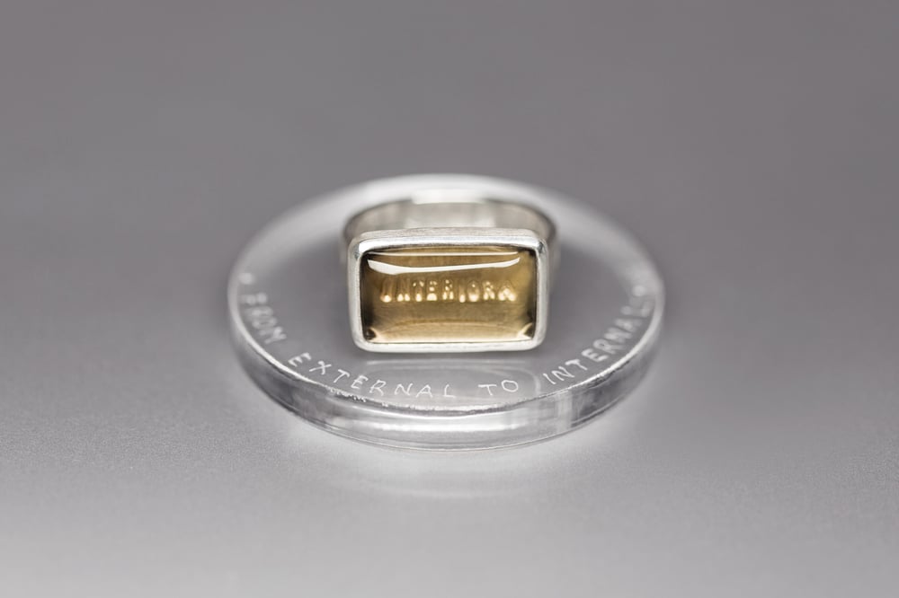 Image of "From external to internal" silver ring for men with smoky quartz  · AB EXTERIORIBUS.. ·